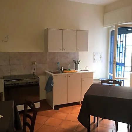 B&B Napoli Napoli * نابولي