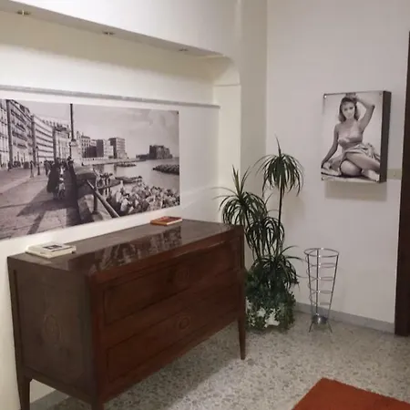 Alojamento de Acomodação e Pequeno-almoço B&B Napoli Napoli Nápoles